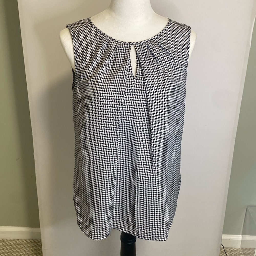 Houndstooth sleeveless tank
